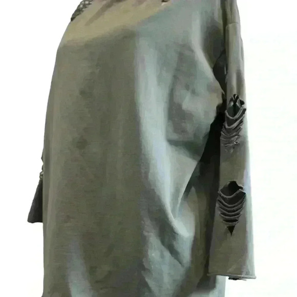 WENDY TRENDY RARE FIND DISTRESSED SWEAT SHIRT COLOR GREEN GRAY SIZE M - Picture 9 of 11
